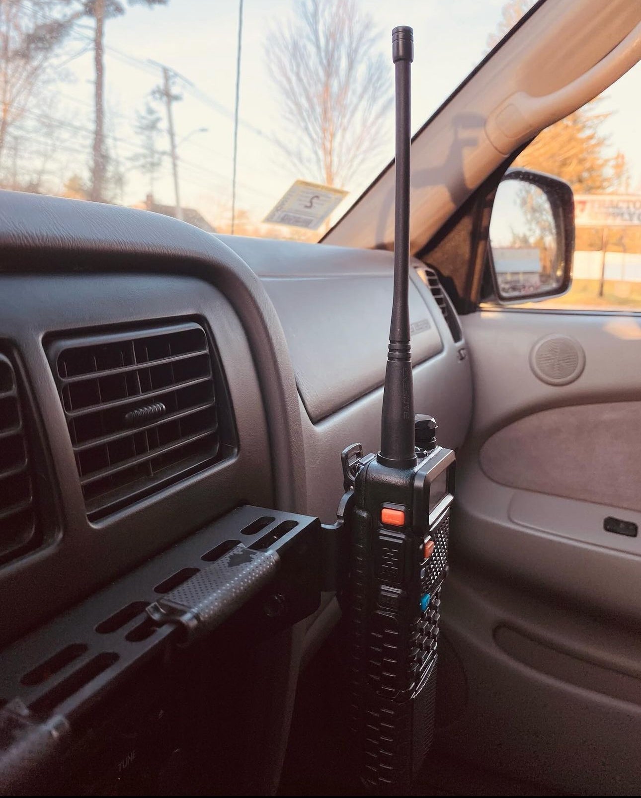 3rd Gen 4Runner Phone Dash Mount | Modular Accessory Mount (MAM) | (1996-2002)