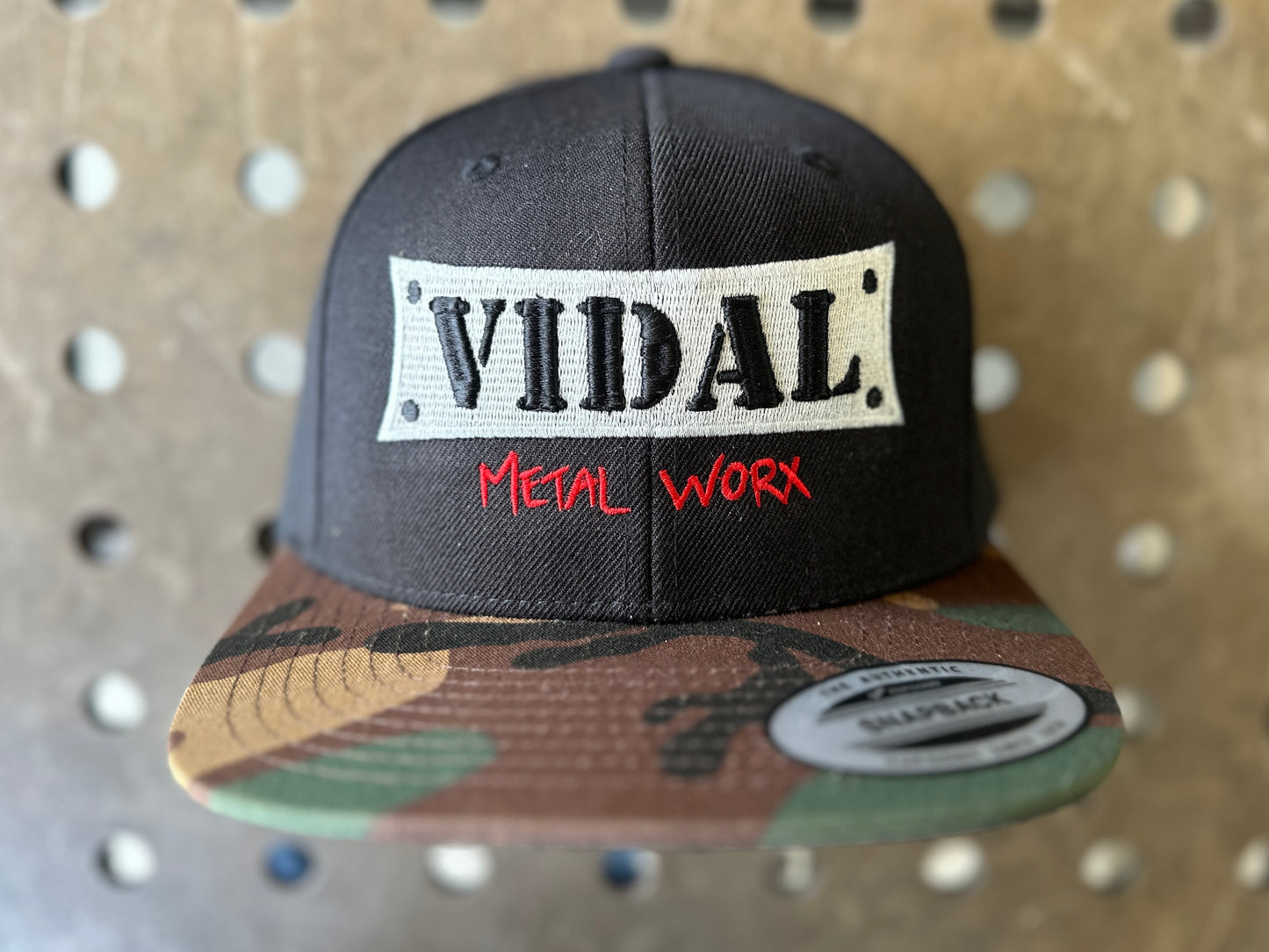 VIDAL Metal Worx - Black/Camo Snapback Hat